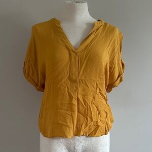 H&M Mustard Short Sleeve V-Neck Blouse